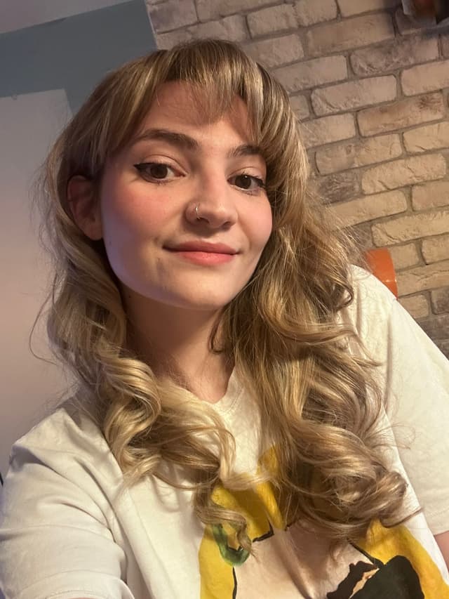 Ana-Maria Rădulescu